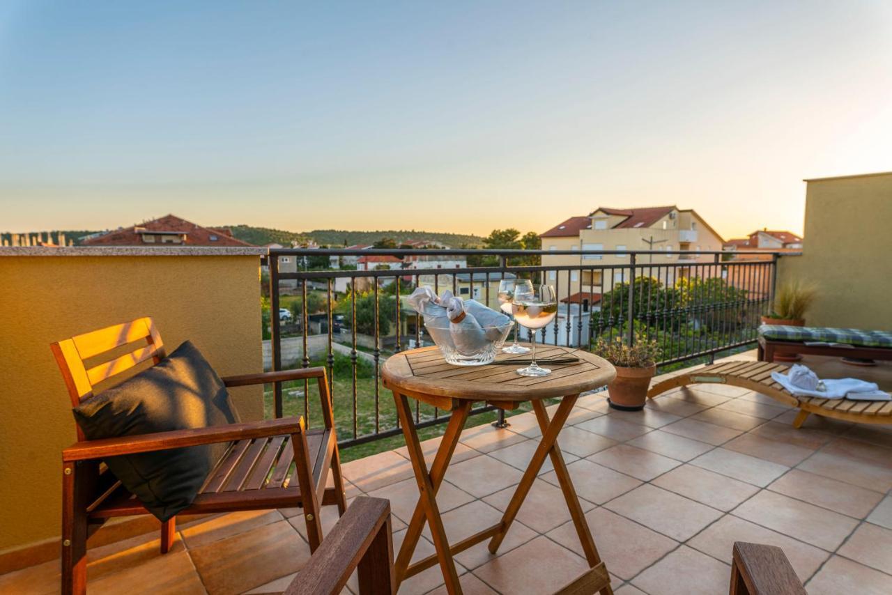 Charming Tale Apartments Modun19 พิโรวัซ ภายนอก รูปภาพ