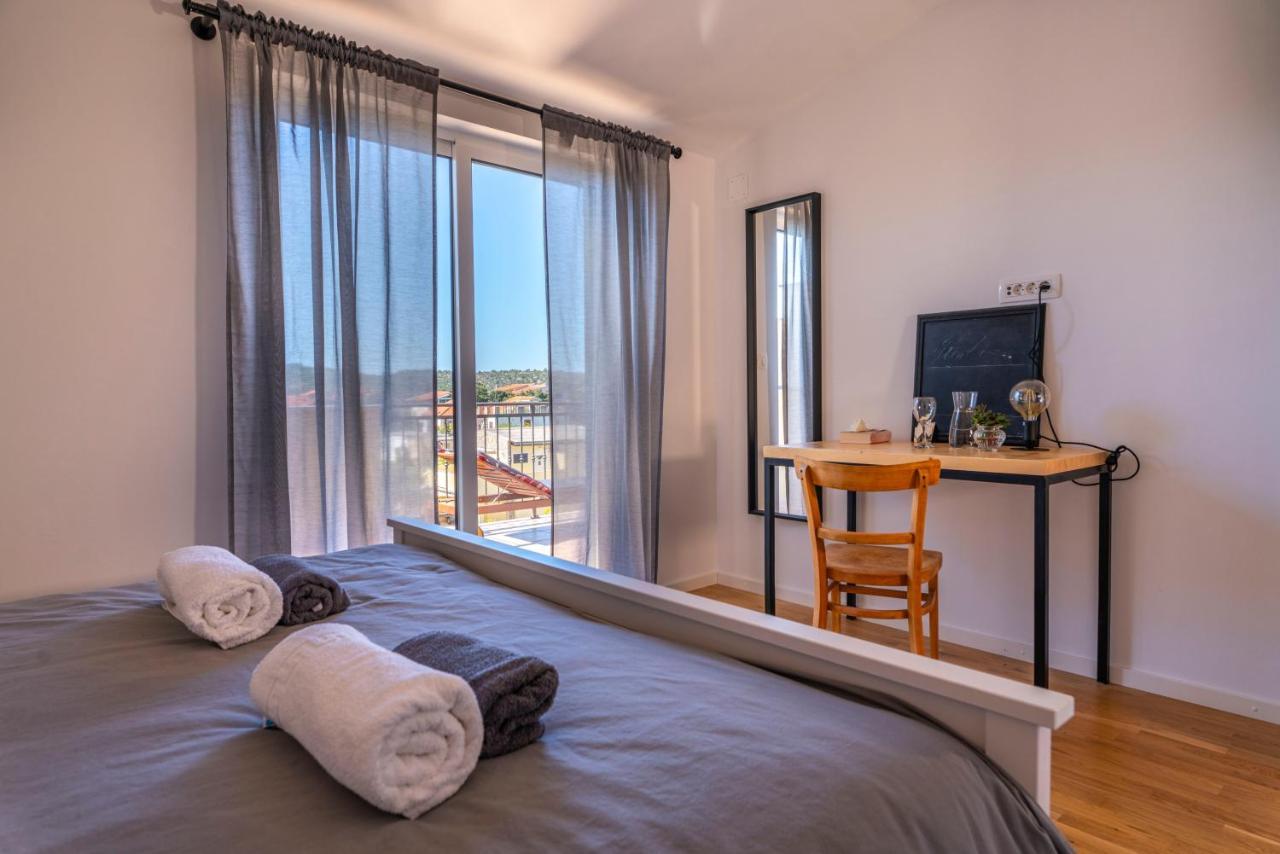 Charming Tale Apartments Modun19 พิโรวัซ ภายนอก รูปภาพ