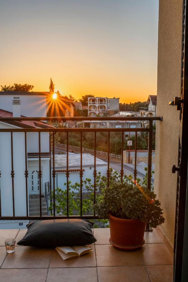Charming Tale Apartments Modun19 พิโรวัซ ภายนอก รูปภาพ