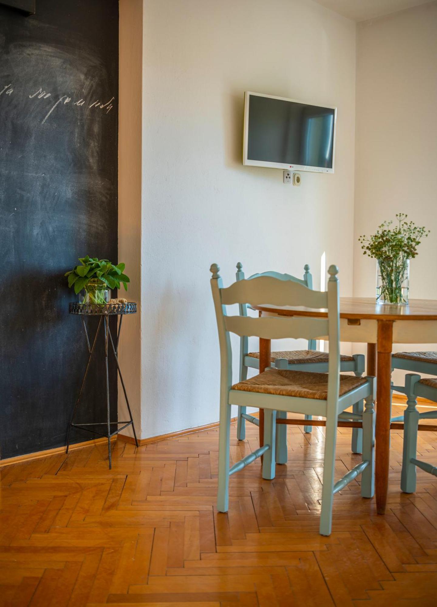 Charming Tale Apartments Modun19 พิโรวัซ ห้อง รูปภาพ