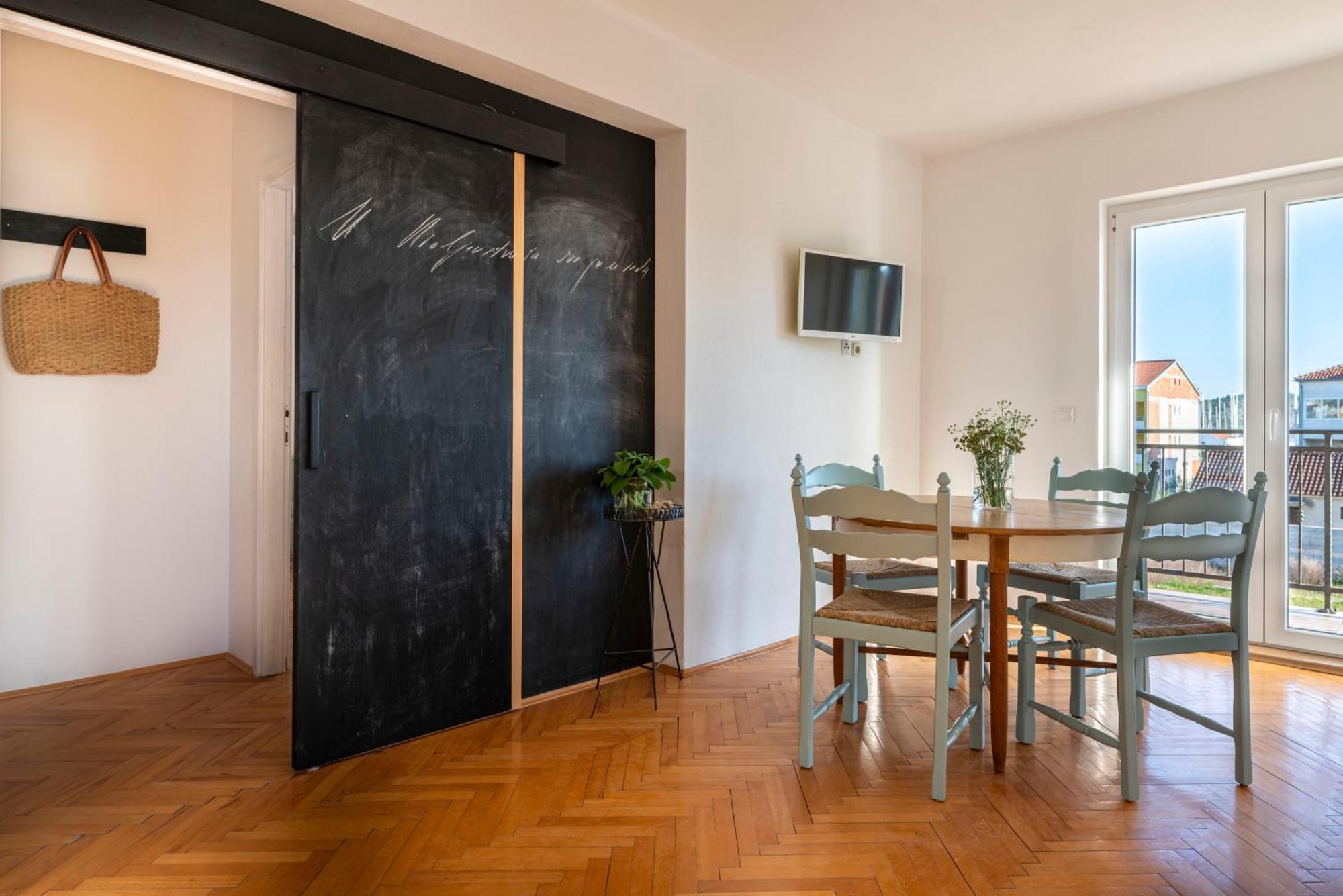 Charming Tale Apartments Modun19 พิโรวัซ ห้อง รูปภาพ